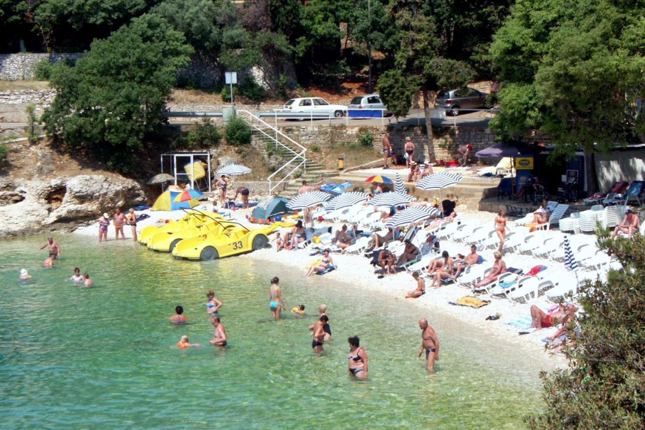 Apartments With A Parking Space Rabac, Labin - 6464 外观 照片